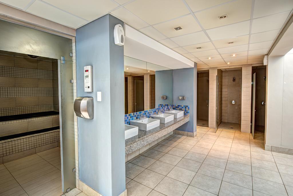 Royal Marang Hotel Phokeng Eksteriør bilde A public restroom in the United Kingdom